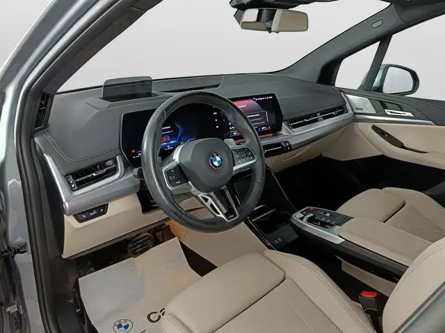 BMW 2 Series view 7