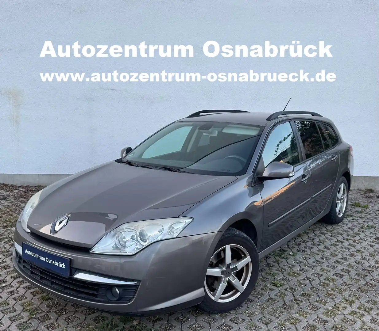 Renault Laguna 2.0 Emotion Klima AHK Sitzh Alu Gris - 1
