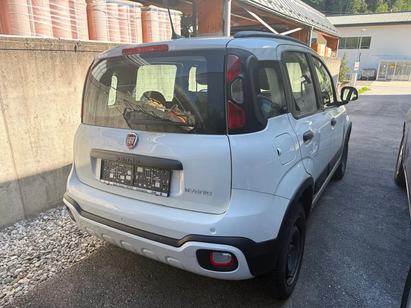 Fiat Panda Panda 1,2 70 Lounge Plus Lounge Plus Weiß - 2