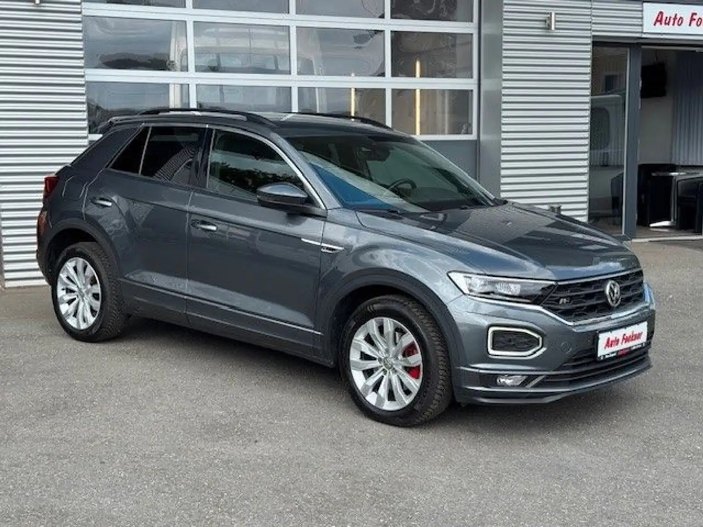 Volkswagen T-Roc Sport Automatik R-Line-Paket Exterieur Grau - 2