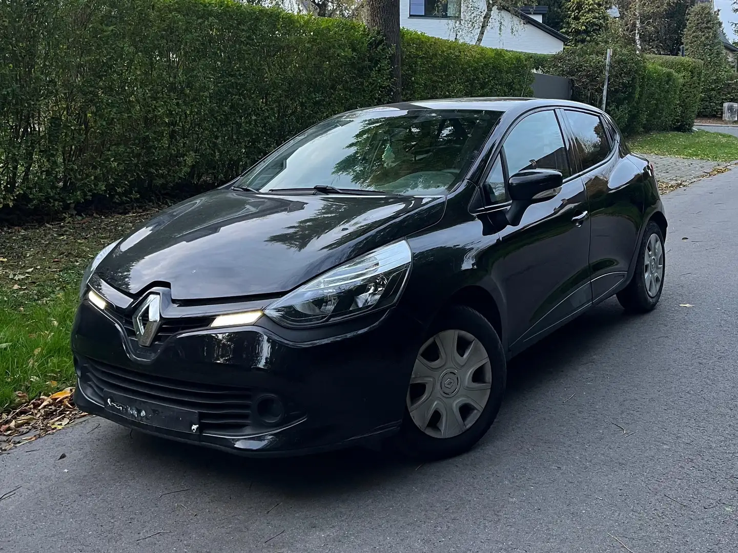 Renault Clio Clio 1.2i - limited Zwart - 1