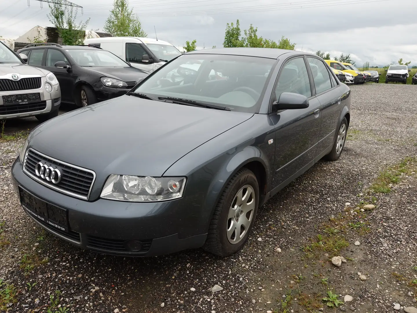 Audi A4 1,9 TDI Grijs - 1