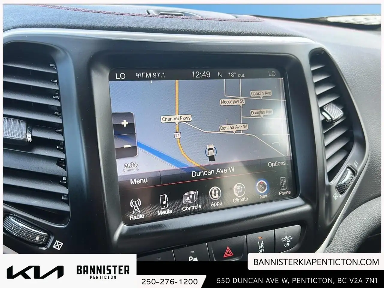 Jeep Cherokee снимка Jeep Cherokee