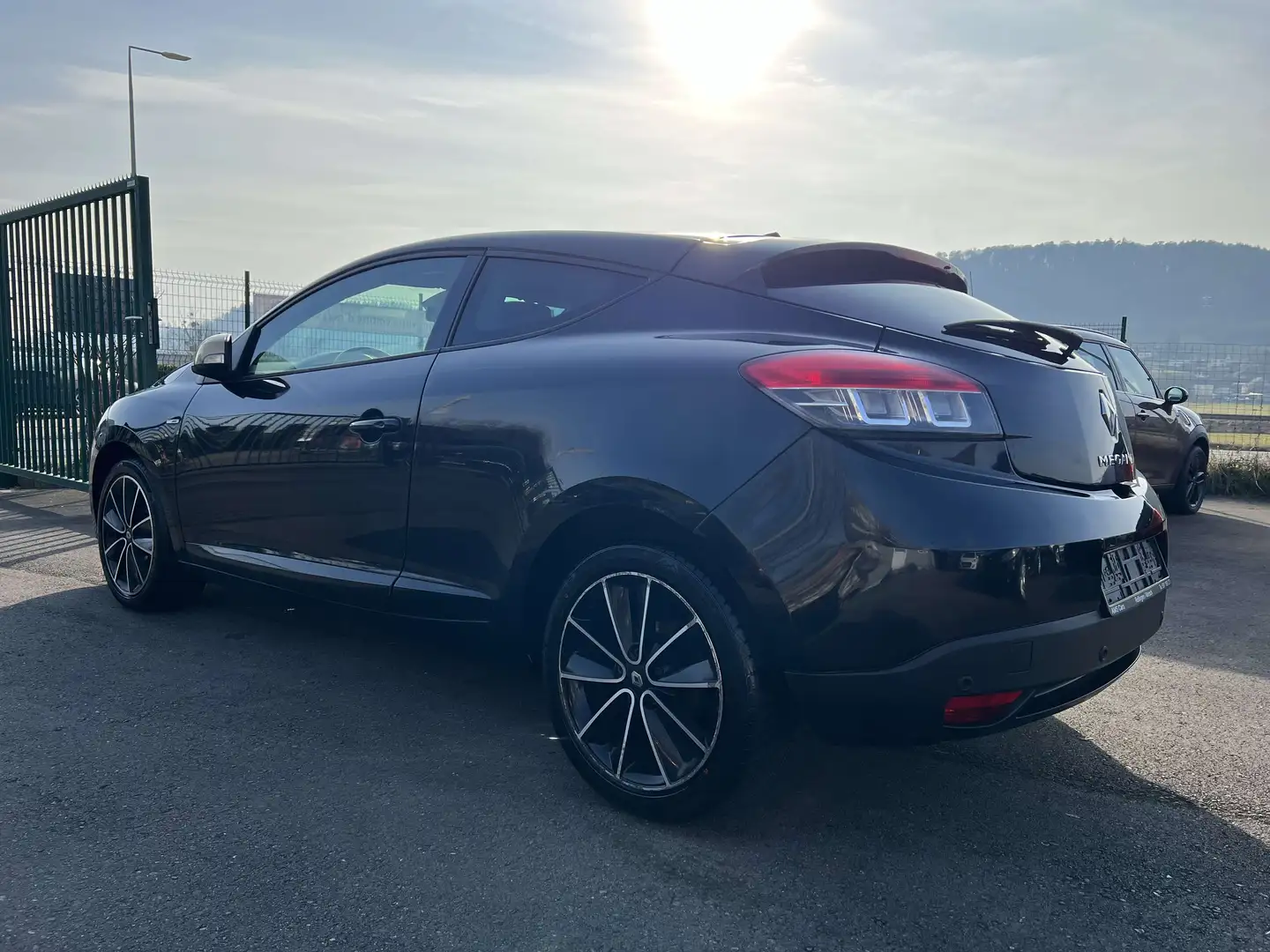 Renault Megane Coupe dCi 110 FAP EDC Bose Edition Noir - 2