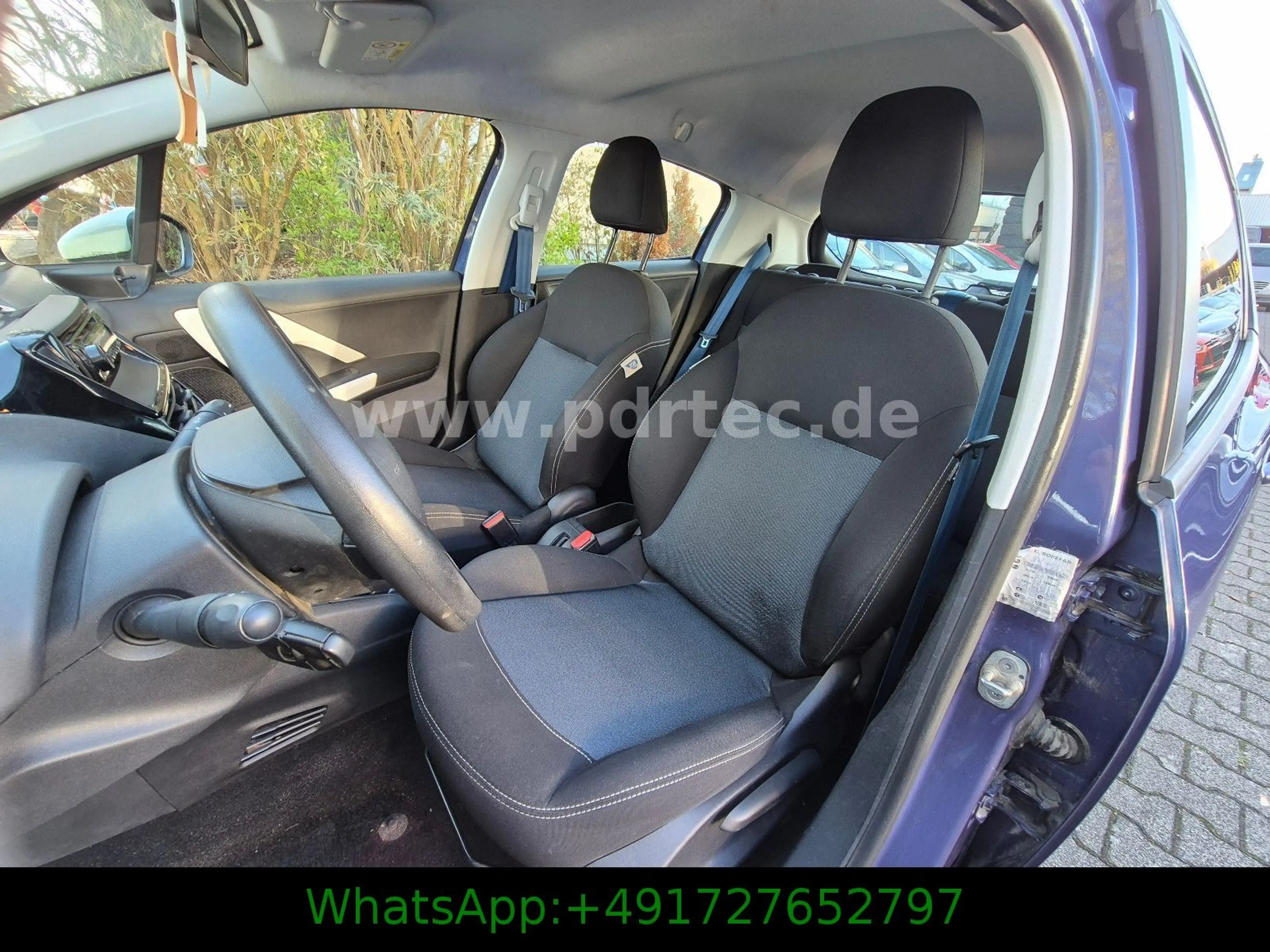 Peugeot 208 *PureTech*68*Like* — photo 10