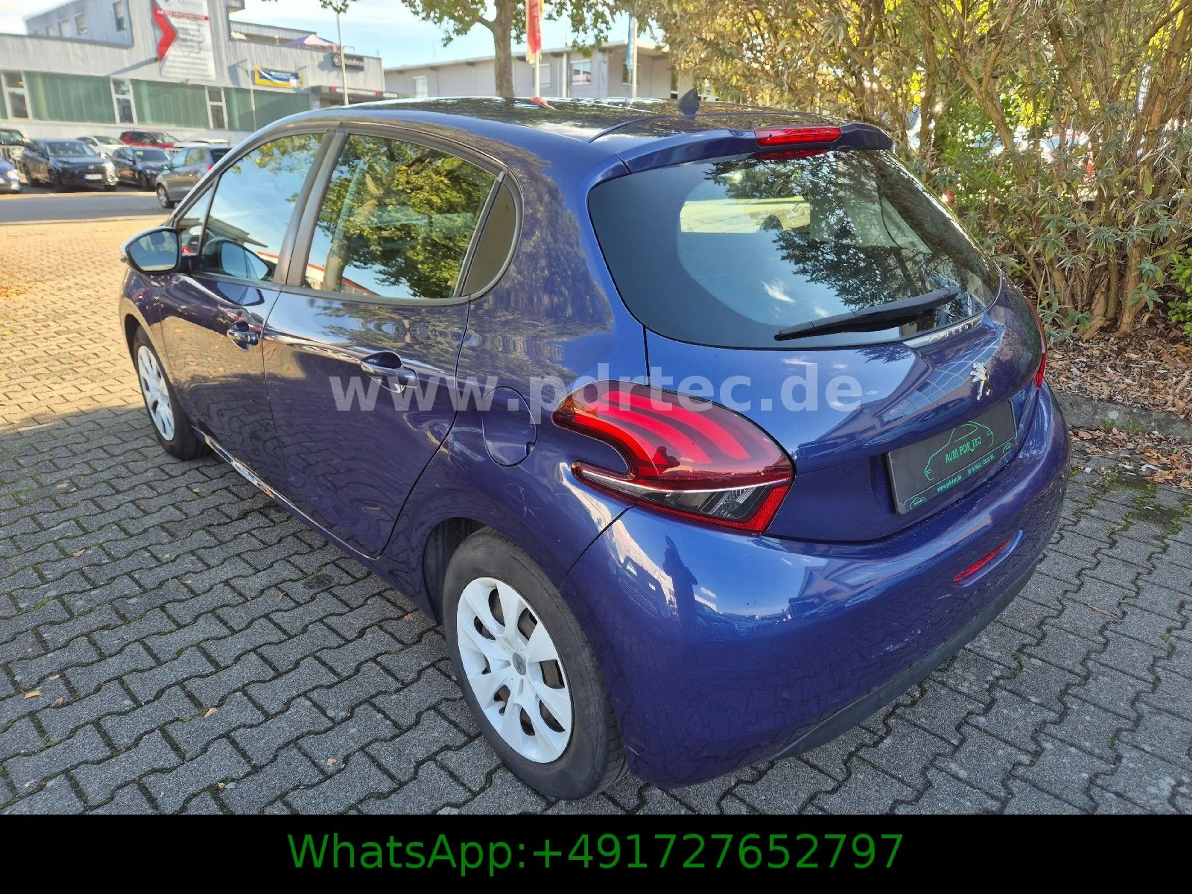 Peugeot 208 *PureTech*68*Like* — photo 6