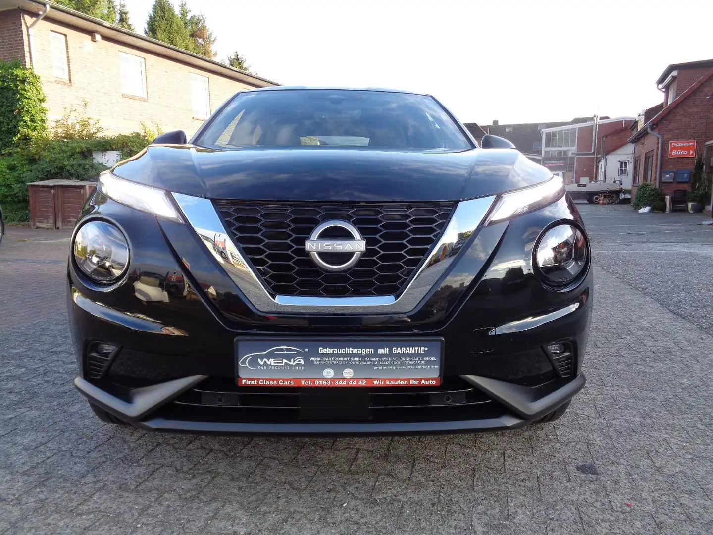 Nissan Juke DIG-T 7DCT AT N-Connecta/Navi/T.Leder/S.hzg Schwarz - 2