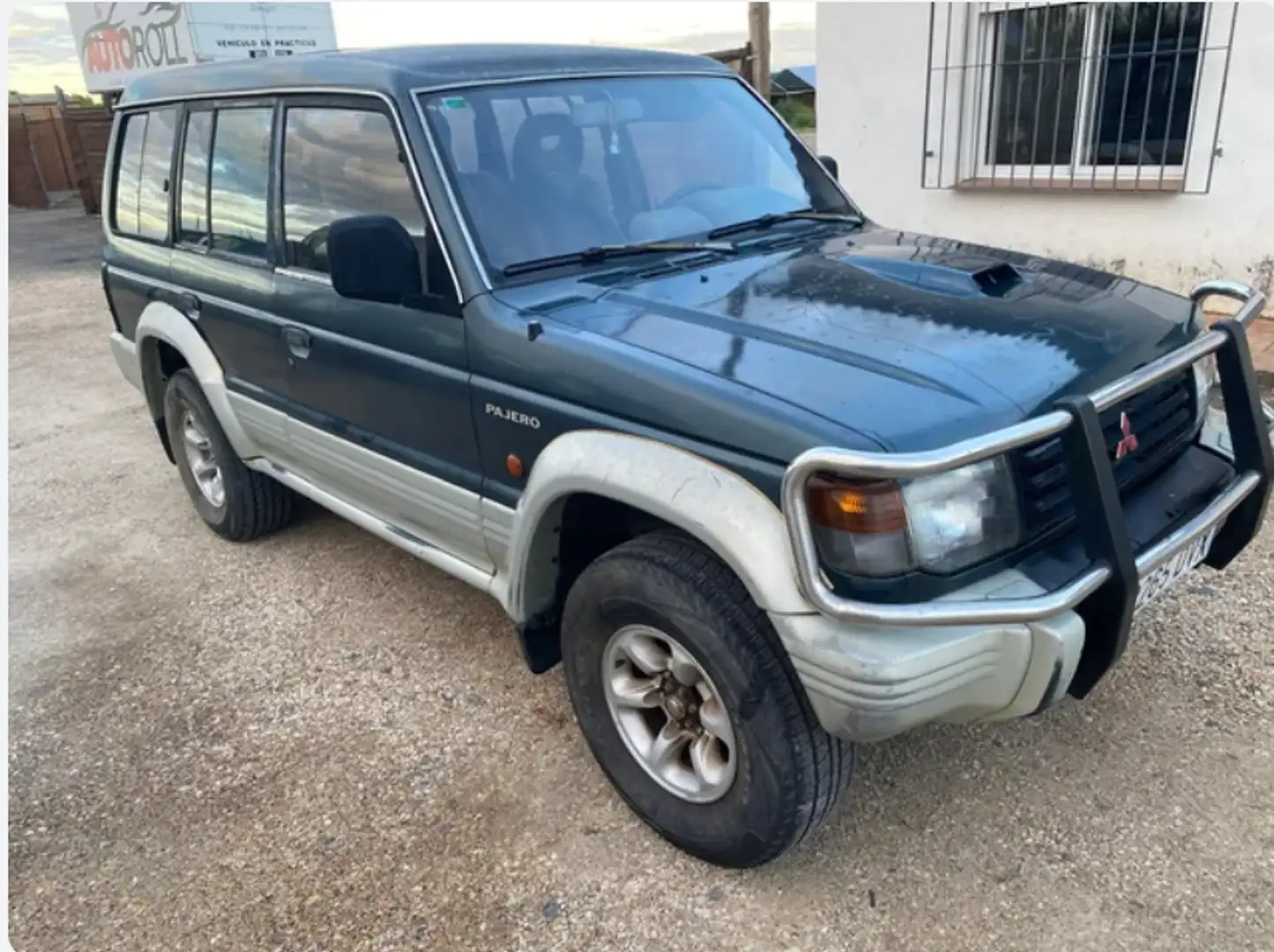 Mitsubishi Montero Largo 2.5 Tdi GLX Verde - 2