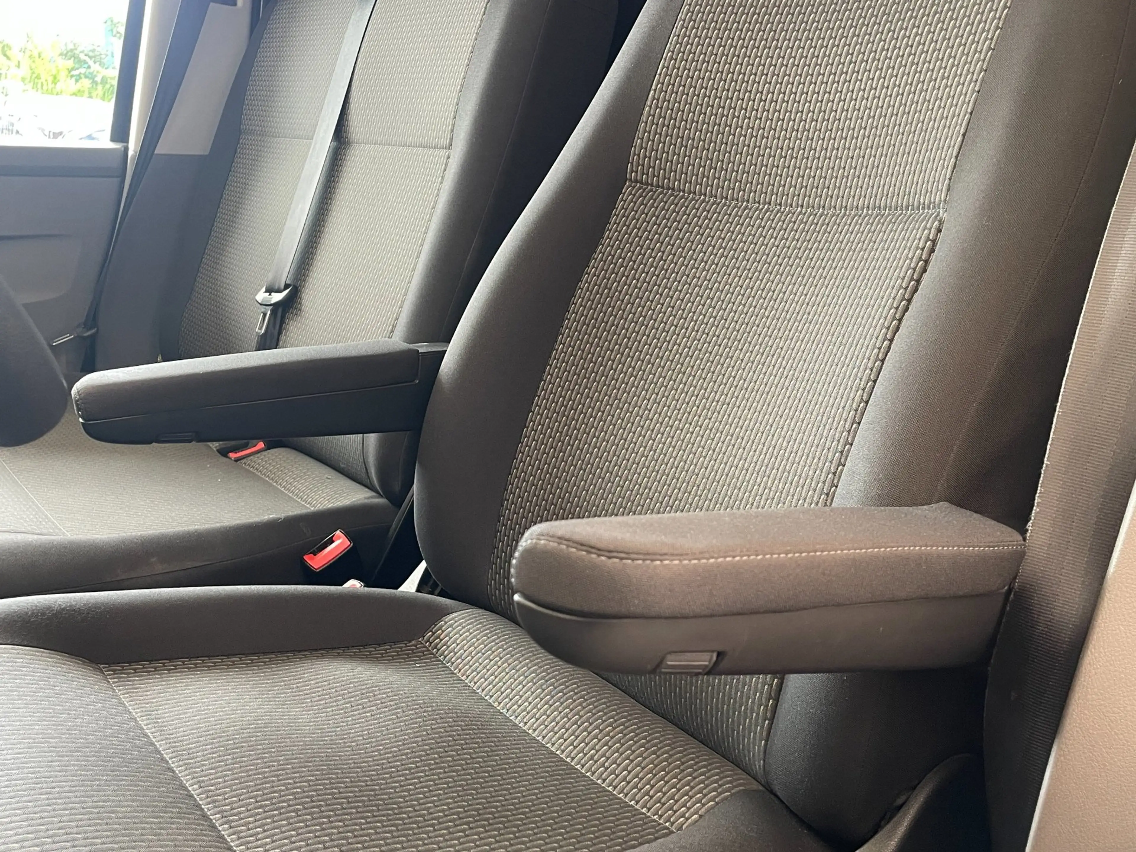 Volkswagen Transporter 6.1 L1H1|3-zits|Carplay|Camera|Trekhaak|2200kg tre — photo 15