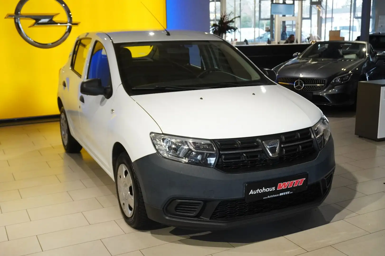 Dacia Sandero II Essentiel °Allwetter°Bluetooth° Weiß - 1