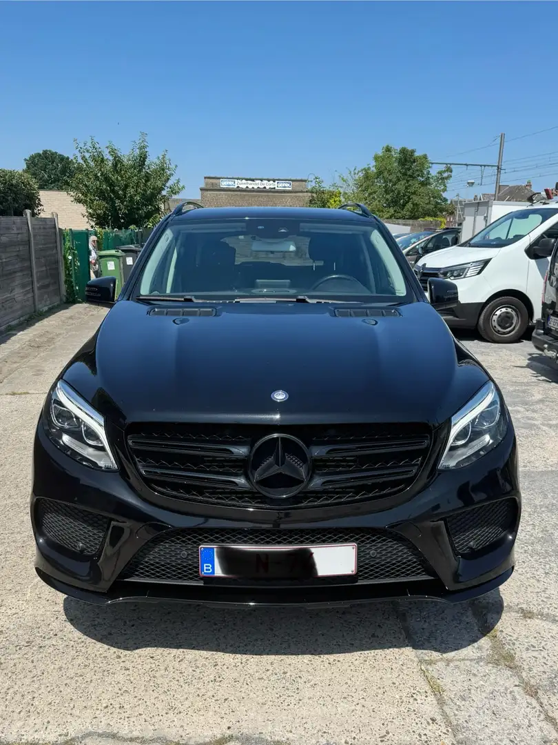 Mercedes-Benz GLE 250 d 4Matic 9G-TRONIC AMG Line - 1
