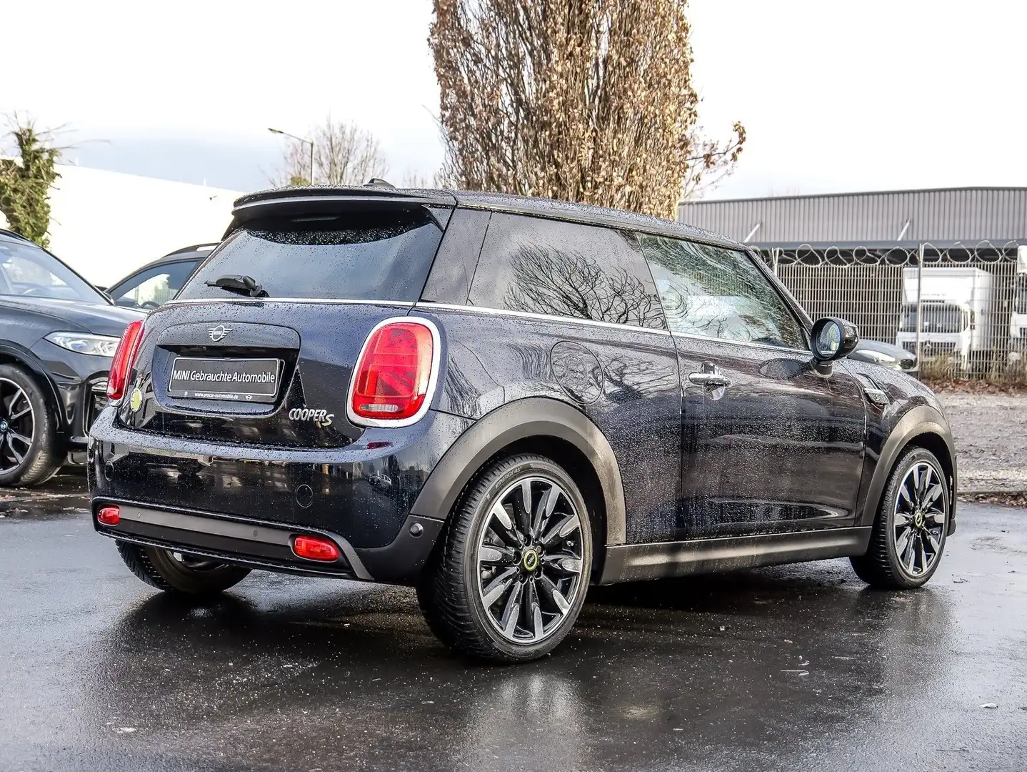 MINI Cooper SE 3-Türer HUD PANO RFK NAVI LED PDC V+H Schwarz - 2