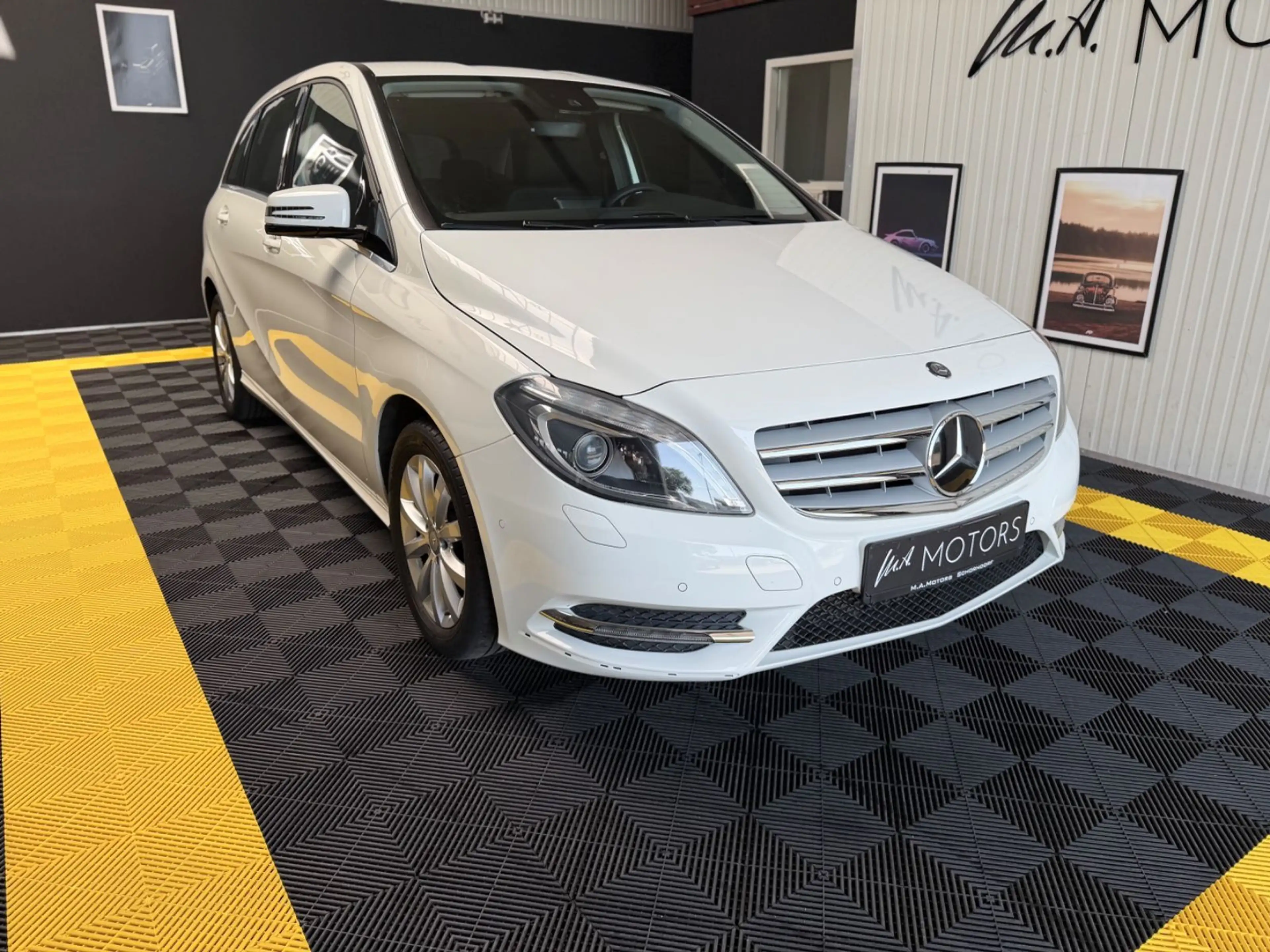 Mercedes-Benz B 220 B220 4Matic/KAMERA/ILS/TOTWI/ — photo 6