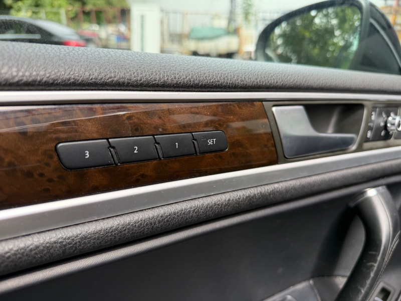 Volkswagen Touareg V6 TDI BMT~XENON~PANO~LEDER — photo 15