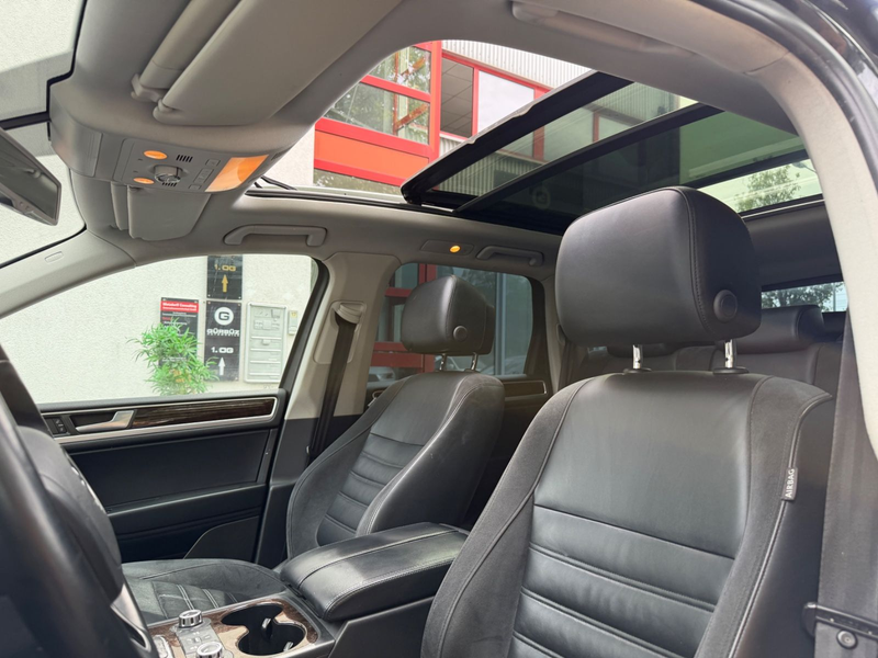 Volkswagen Touareg V6 TDI BMT~XENON~PANO~LEDER — photo 12
