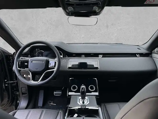 Land Rover Range Rover Evoque view 4