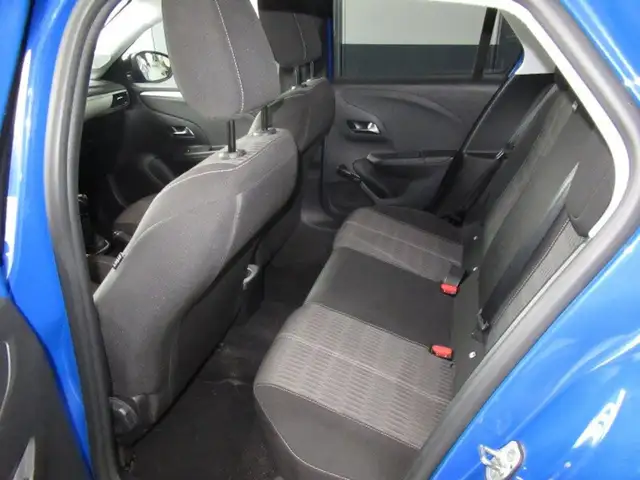 Opel Corsa view 8