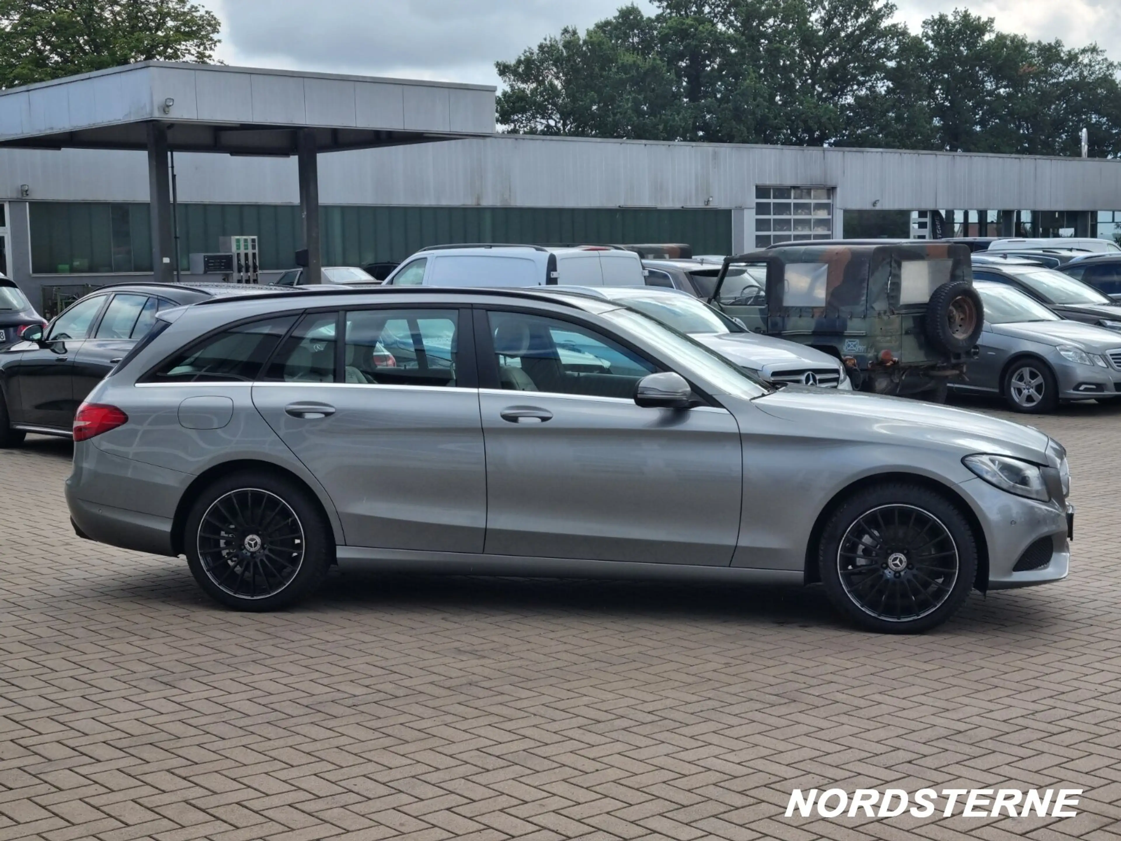 Mercedes-Benz C 180 C 180 d T Klima Shz Parktronic — photo 4