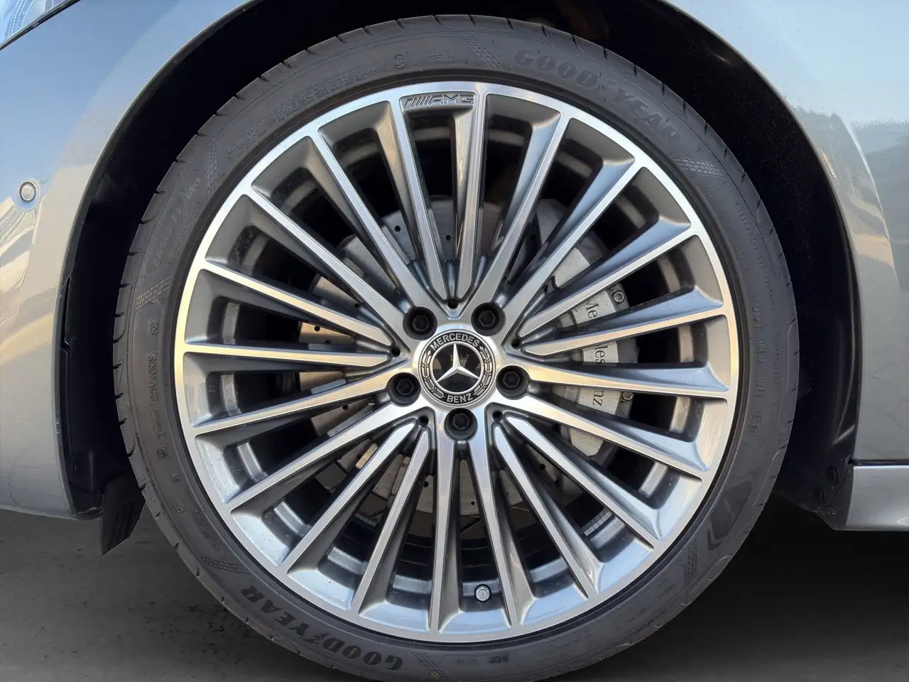 Mercedes-Benz C 300 d T EDITION AMG 360° AHK KEYGO PANO MEMORY 8