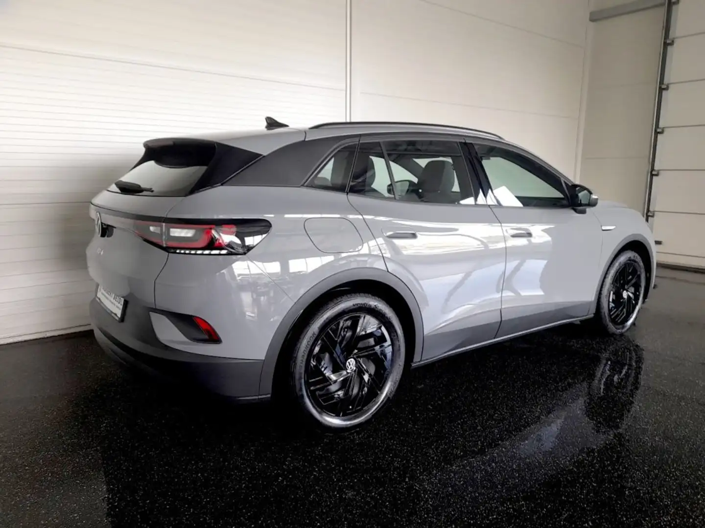 Volkswagen ID.4 4 Pro Performance 77 kWh *LED / NAVI / CCS-LADEDOSE / PDC / VERKEHRSZEICHEN- & SPURHALTEASSIST* Grau - 2