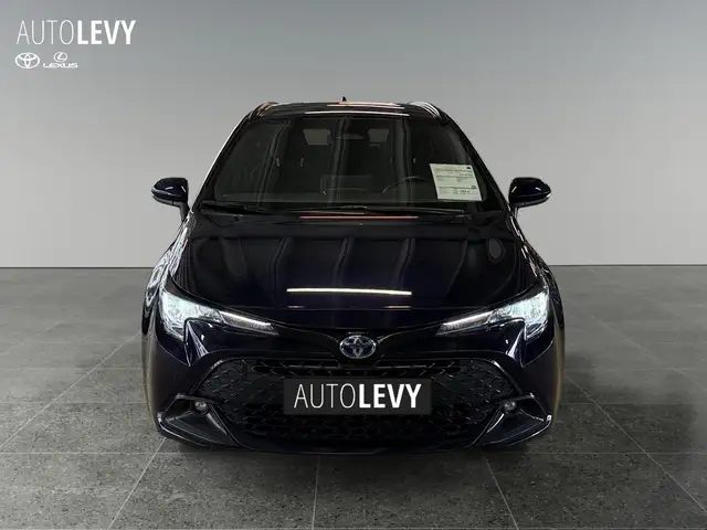 Toyota Corolla view 9