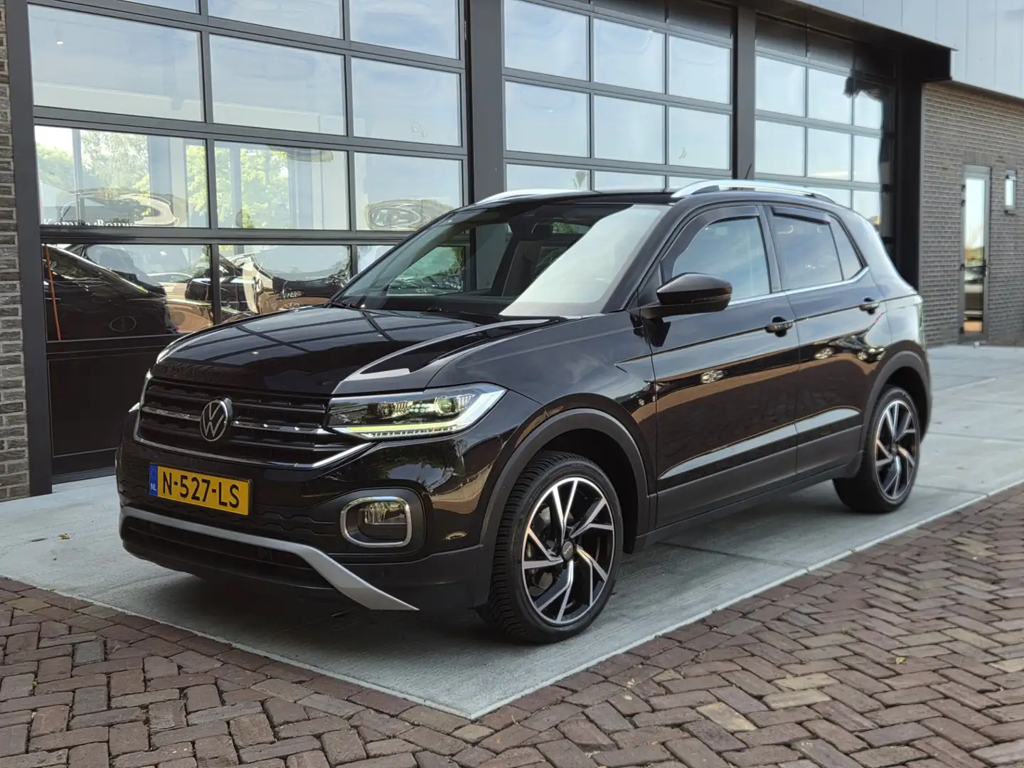 Volkswagen T-Cross 1.0 TSI Style | Virtual Cockpit Zwart - 1
