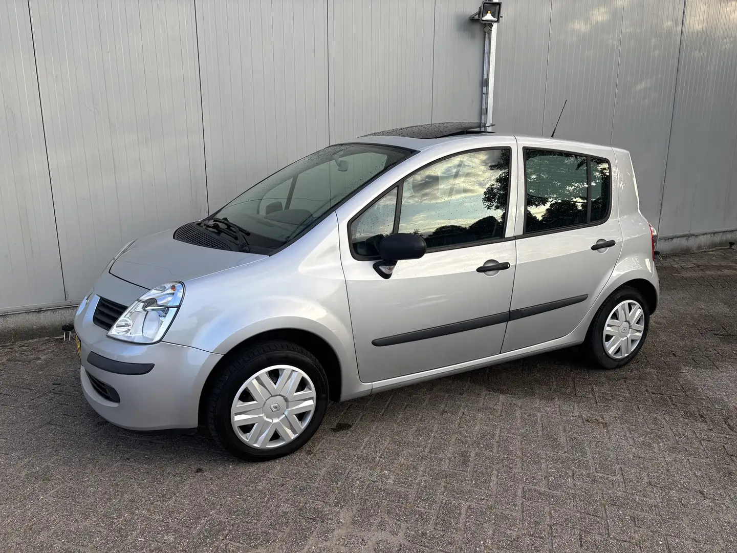 Renault Modus 1.2-16V Authentique Grey - 1