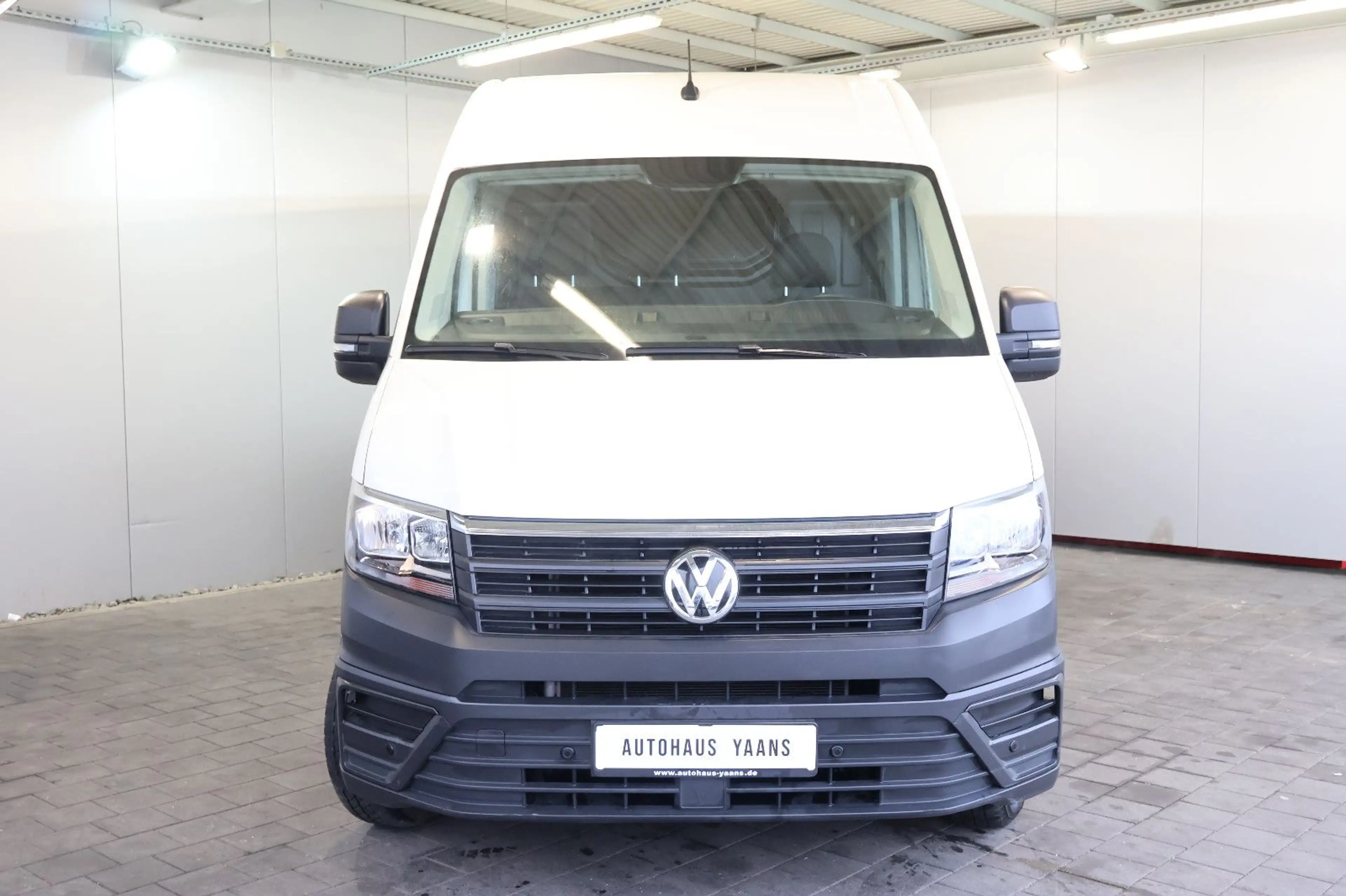 Volkswagen Crafter Kasten 35 lang Hochdach PDC+KAM+BT — photo 2