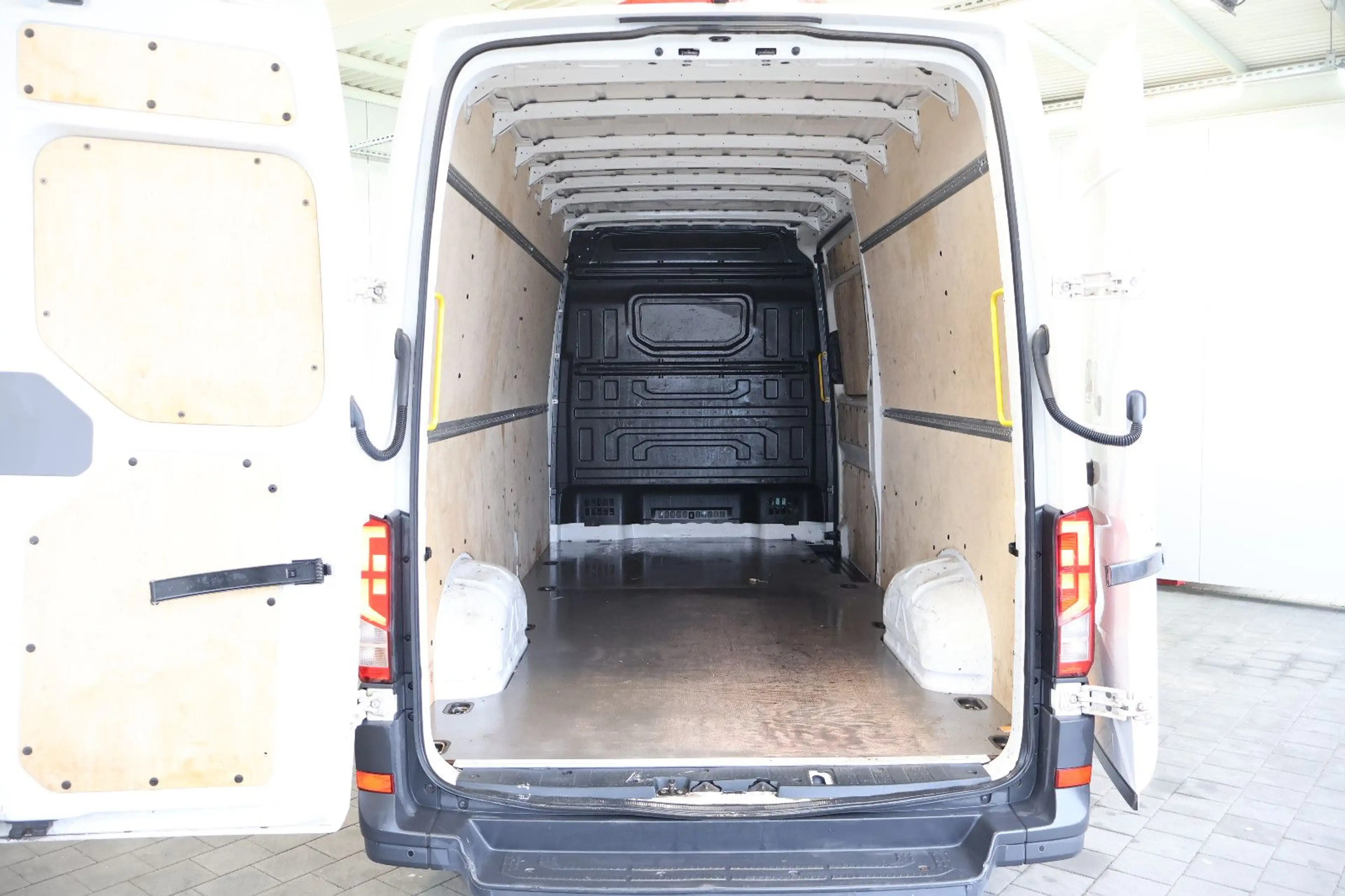 Volkswagen Crafter Kasten 35 lang Hochdach PDC+KAM+BT — photo 7