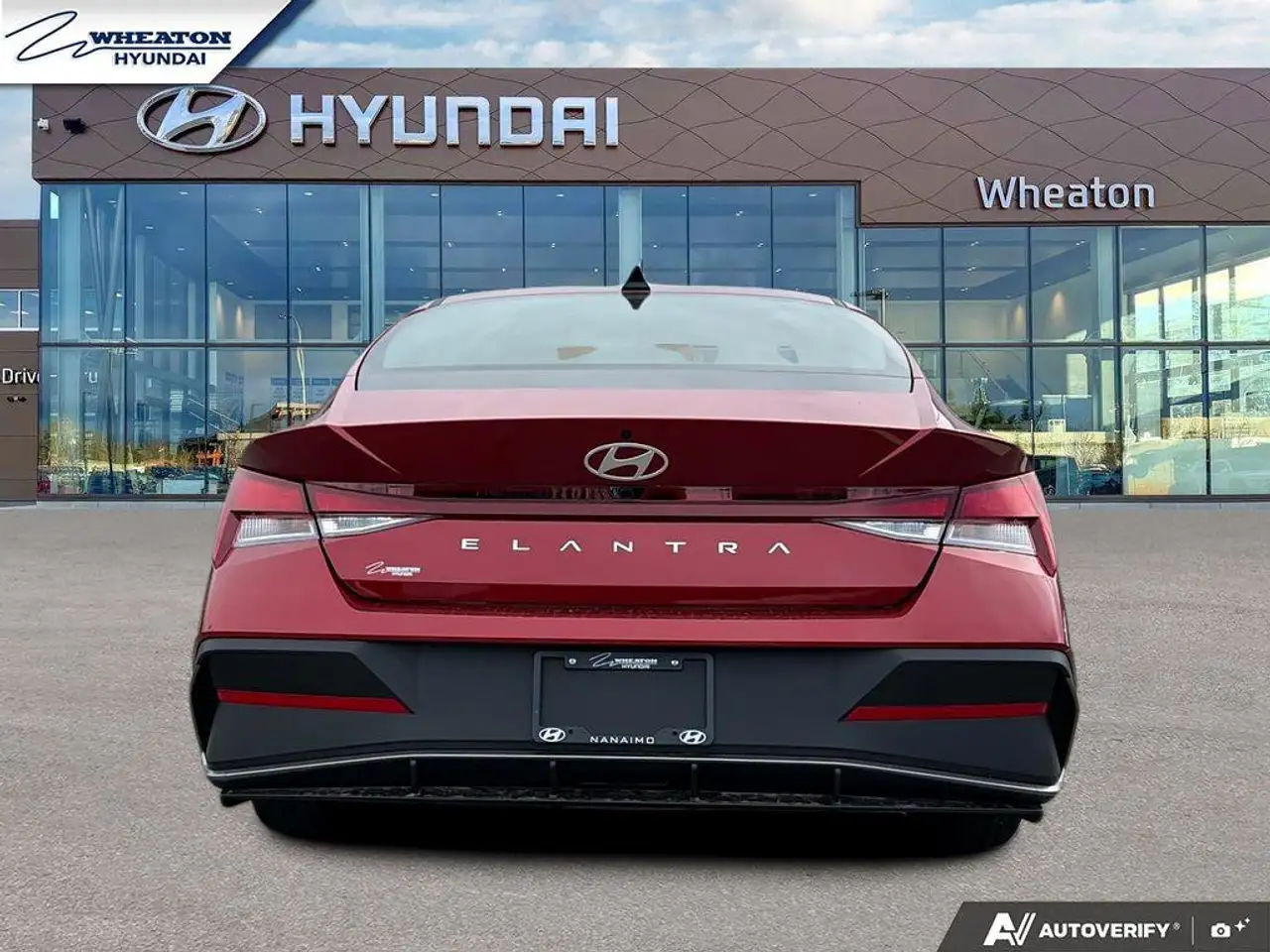 Hyundai ELANTRA снимка Hyundai ELANTRA