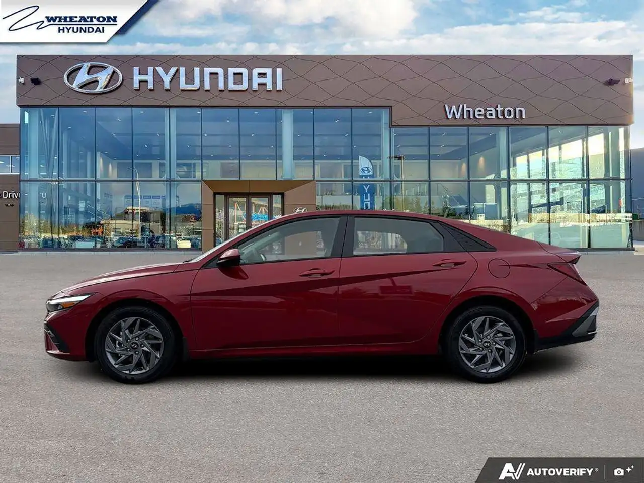Hyundai ELANTRA снимка Hyundai ELANTRA