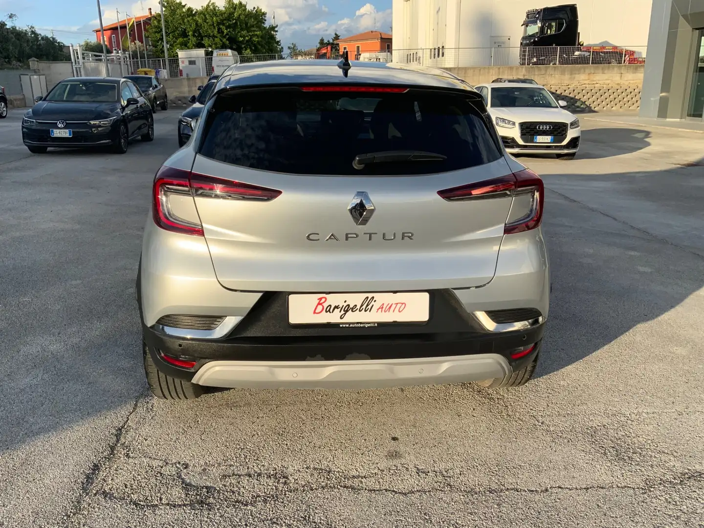 Renault Captur TCe 100 CV GPL Techno Argento - 2