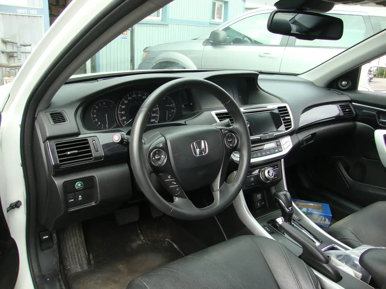 Honda Accord снимка Honda Accord