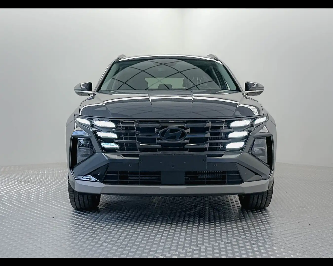 Hyundai TUCSON PE 1.6HEV AT 2WD EXELLENCE Grigio - 2