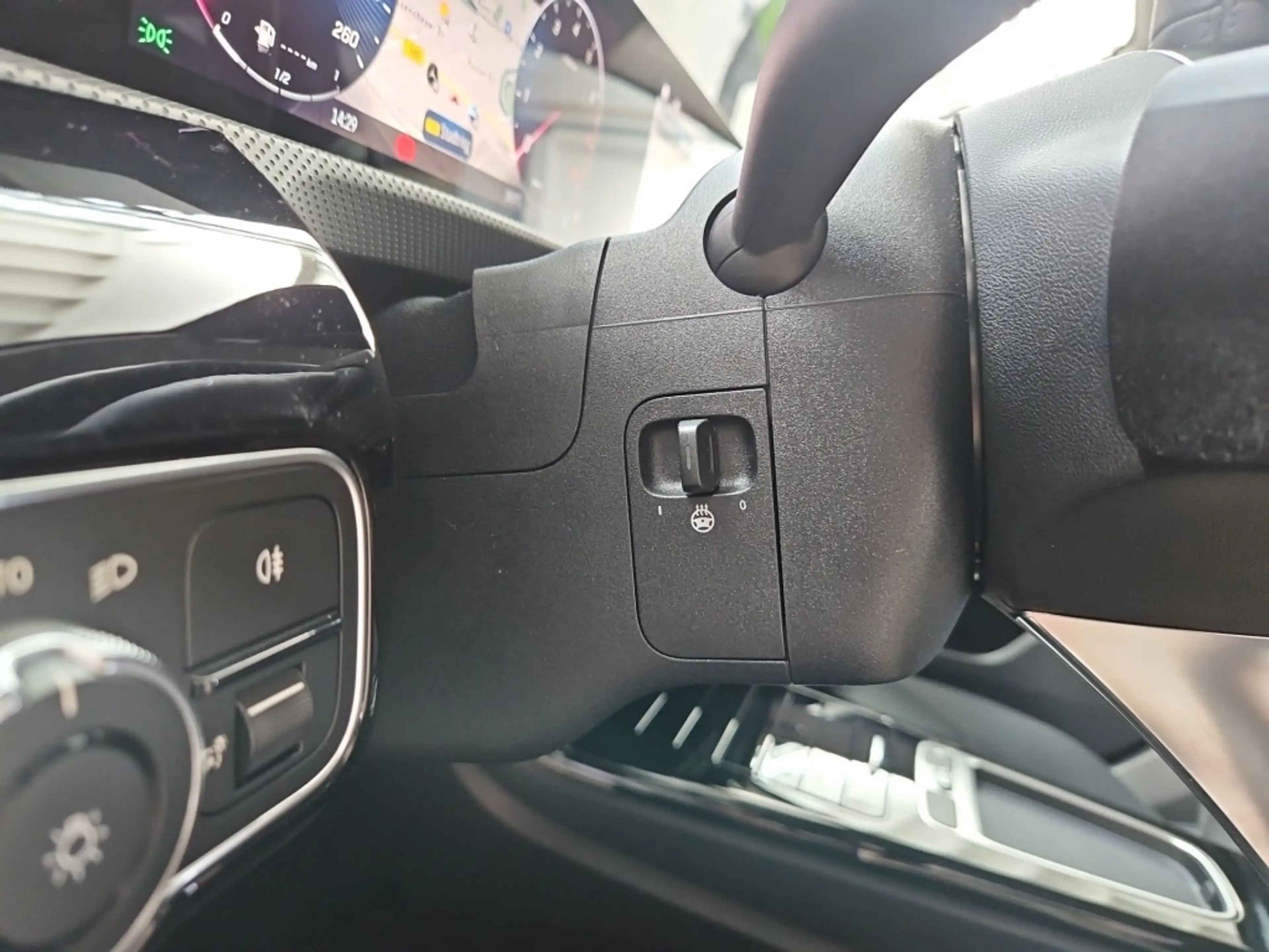Mercedes-Benz A 180 Progressive Totwi. Navi LED SHZ SpurH KAM — photo 14