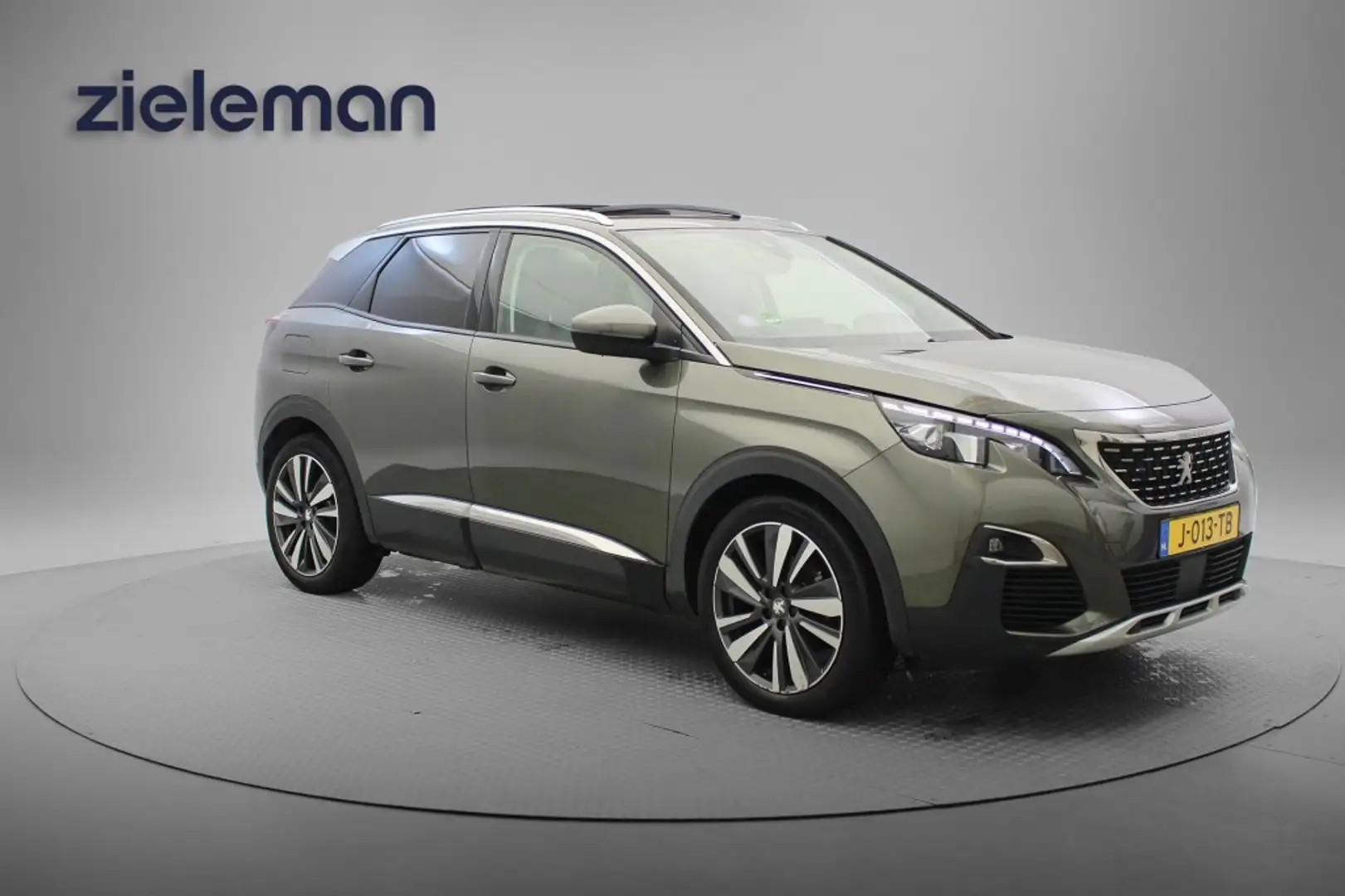 Peugeot 3008 1.2 PureTech Premium - Carplay, Navi, Panorama, Ha Grijs - 1