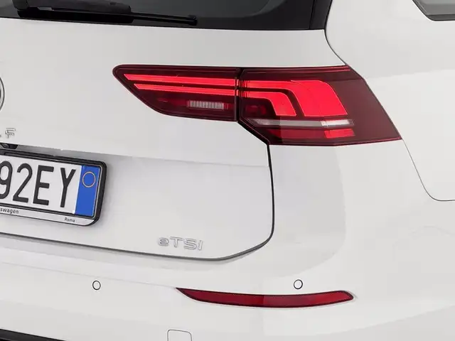 Volkswagen Golf view 17