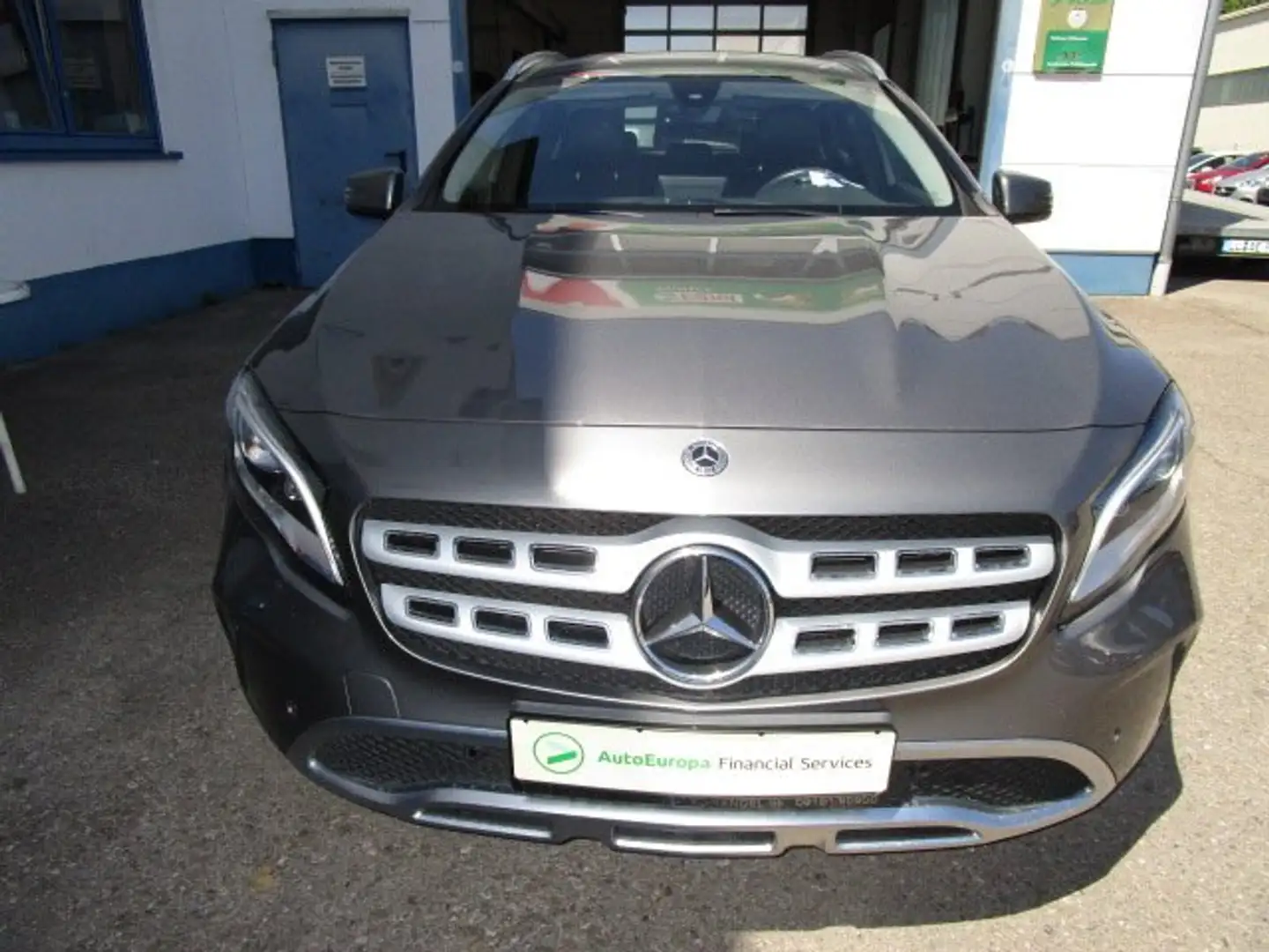 Mercedes-Benz GLA 180 GLA 180 (156.942) Gris - 1