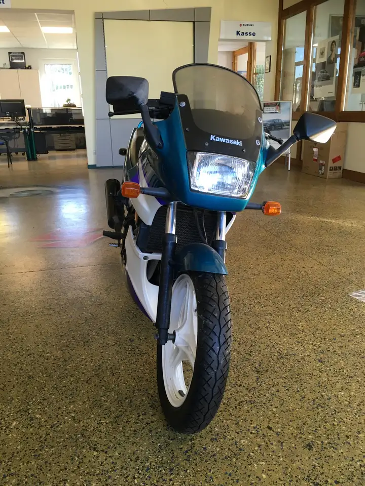 Kawasaki GPZ 500 S