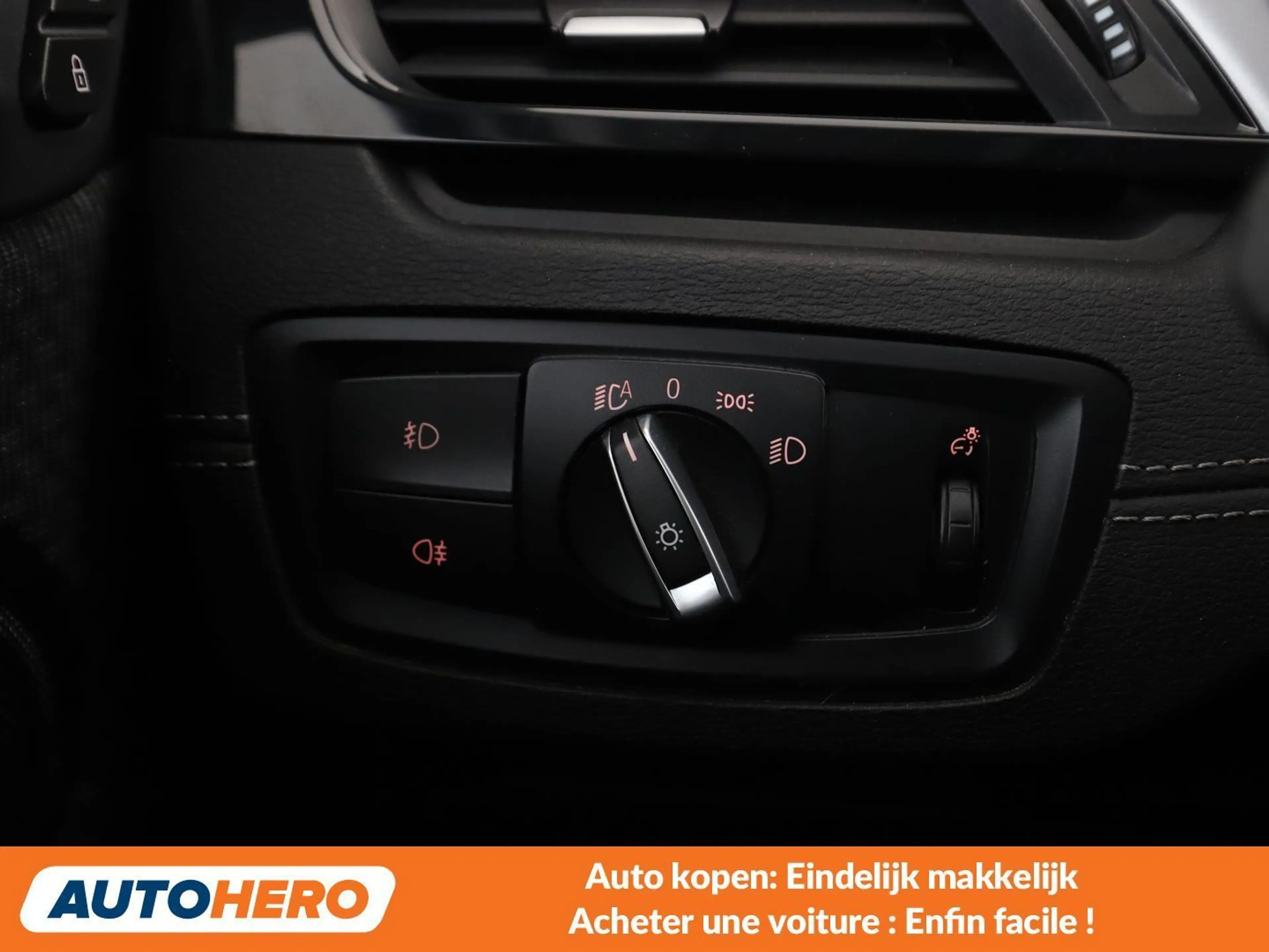 BMW X2 sDrive 18d Advantage — photo 13