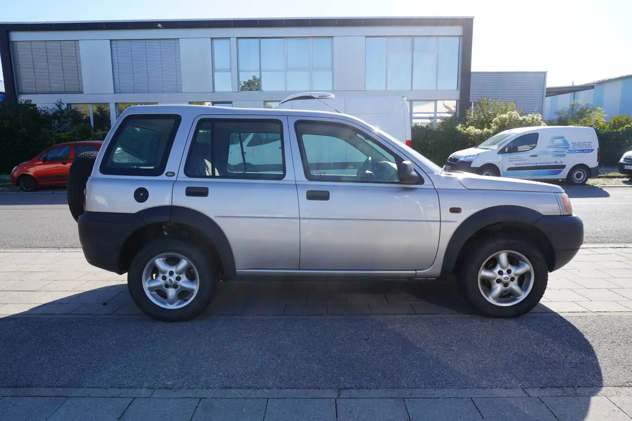 Land Rover Freelander 1.8i*88kW/120 PS*4x4*TÜV NEU*SUV*AHK*5-TÜRIG*KLIMA*, foto 8