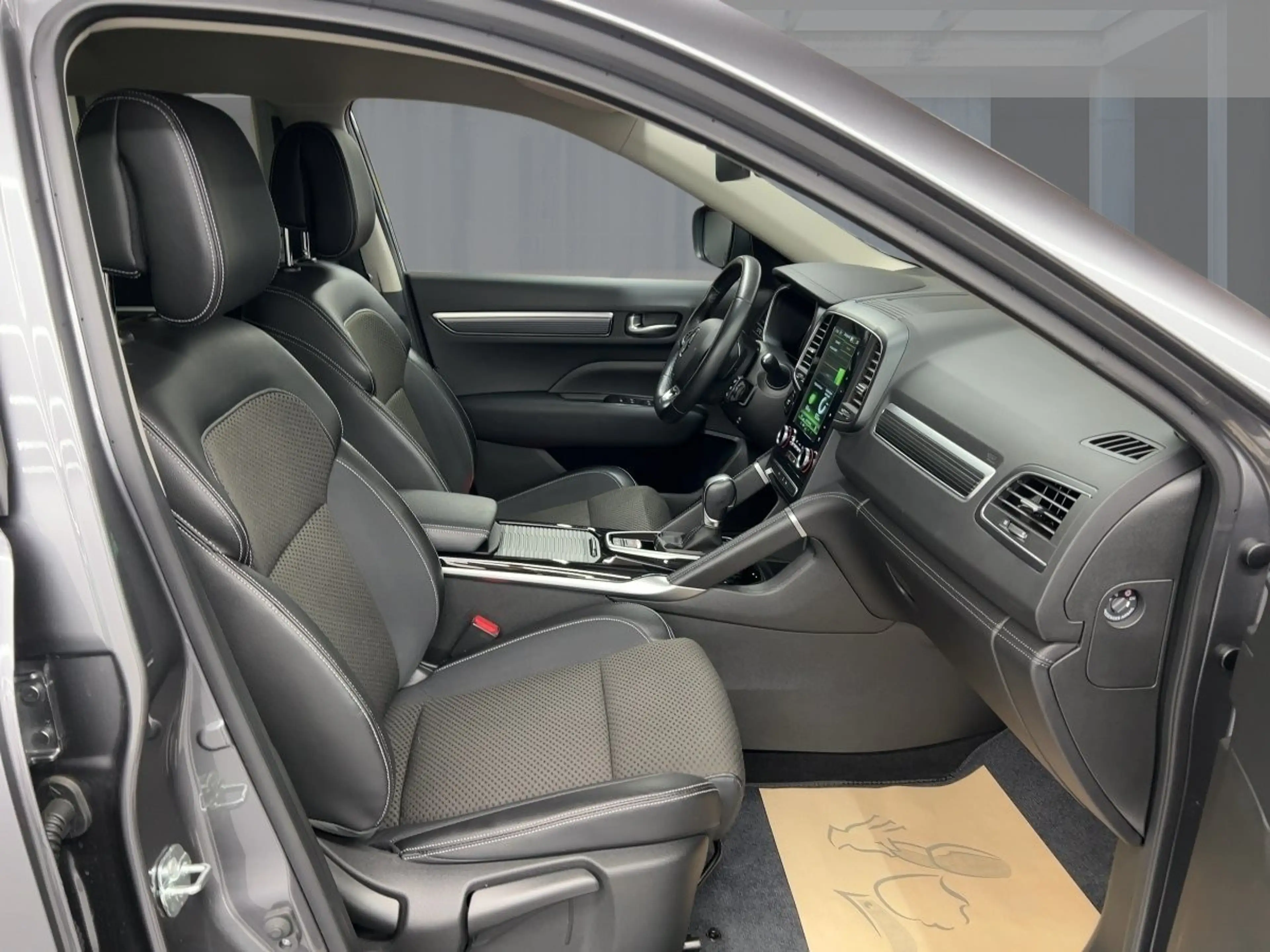 Renault Koleos TECHNO TCe 160 EDC SELBSTPARKEND — photo 8