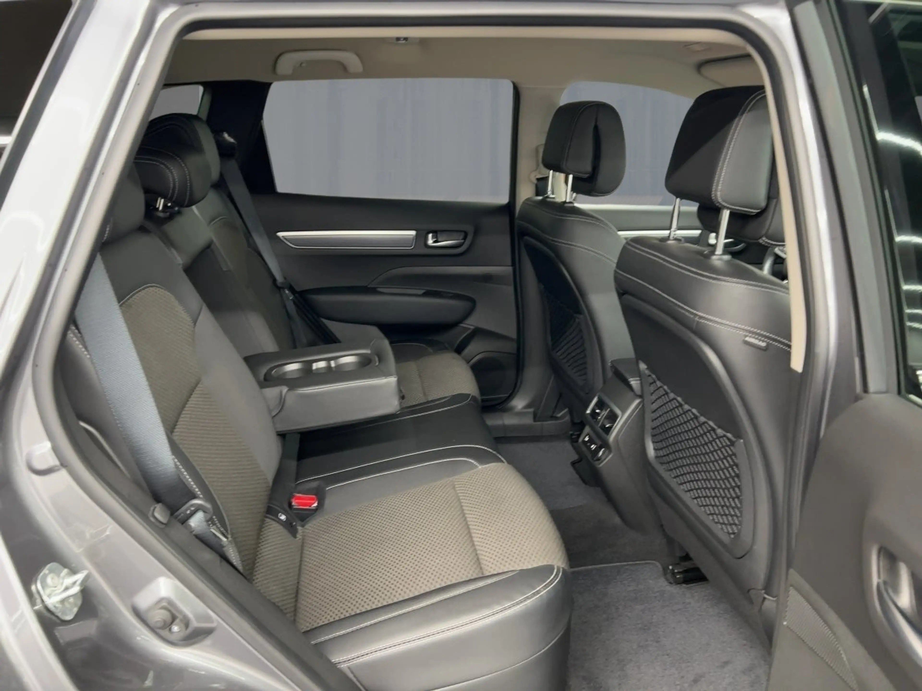 Renault Koleos TECHNO TCe 160 EDC SELBSTPARKEND — photo 9