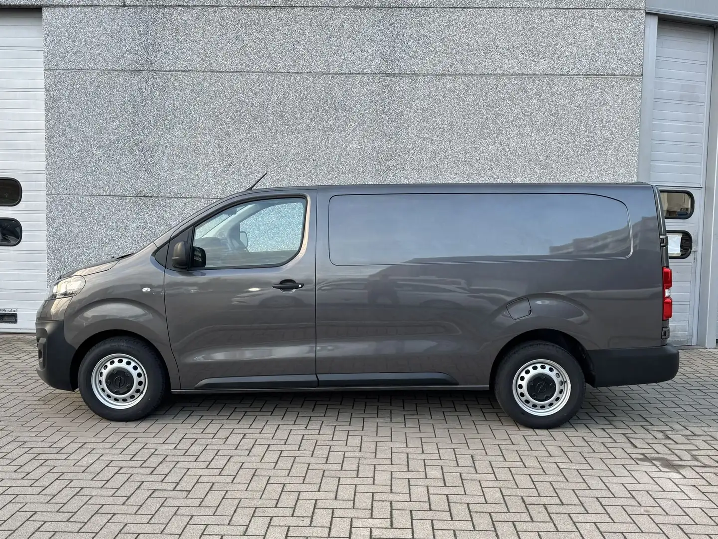 Opel Vivaro 2.0TD 145PK VAN L3 CAMERA/HOUTEN AFW./GPS/PARKPIL Grigio - 2