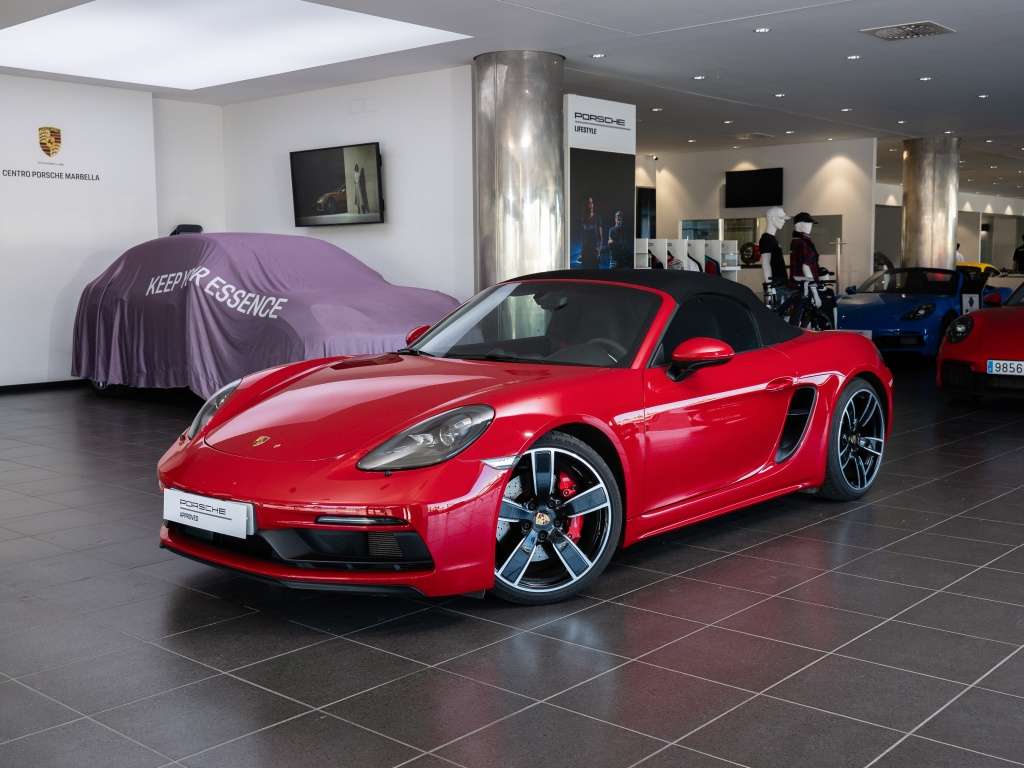 Porsche Boxster GTS 4.0 PDK - foto 1