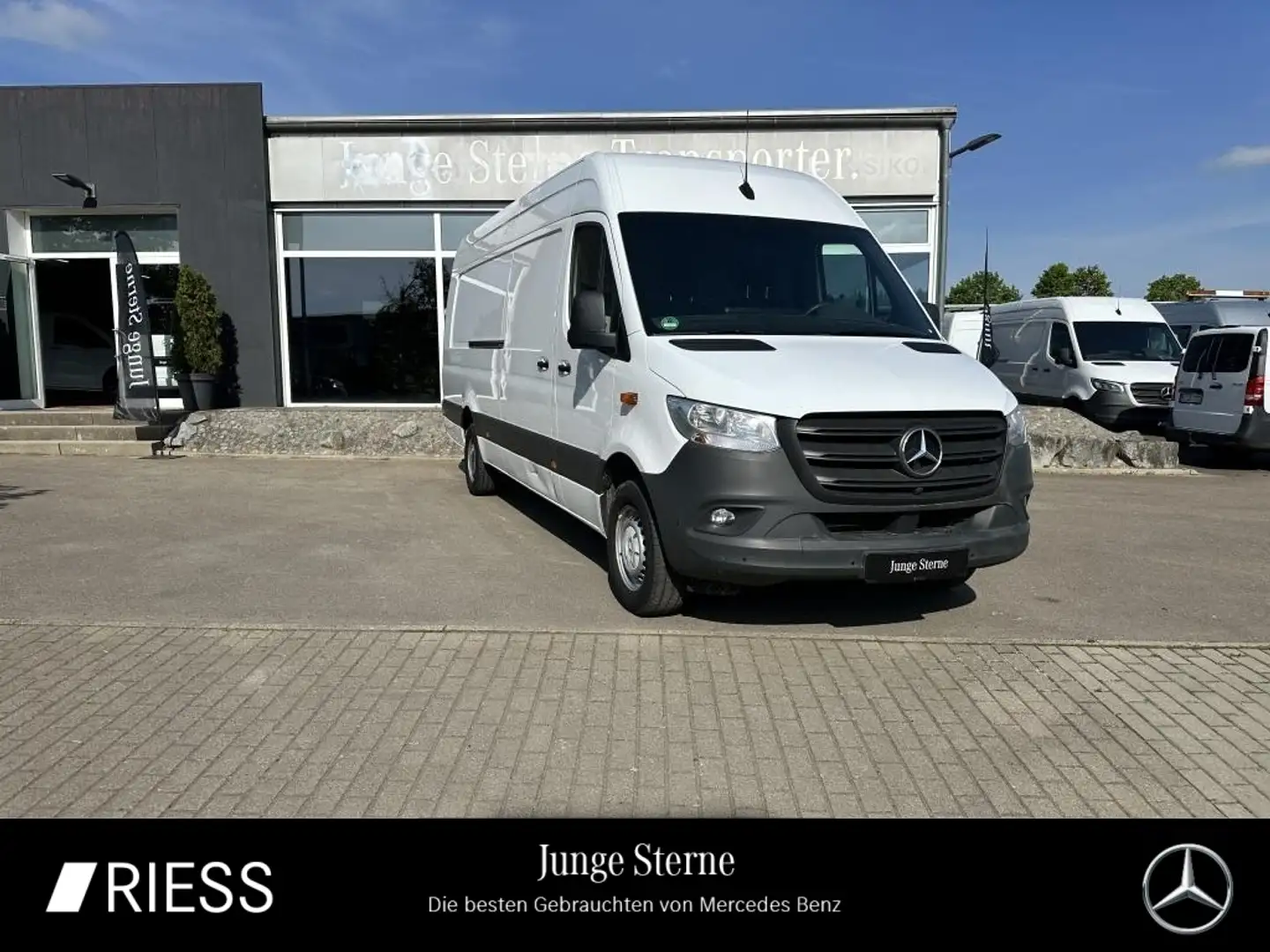 Mercedes-Benz Sprinter 317 CDI KA/MAXI/XXL/L4H2/MBUX/NAVI/KLIMA/ Bílá - 1