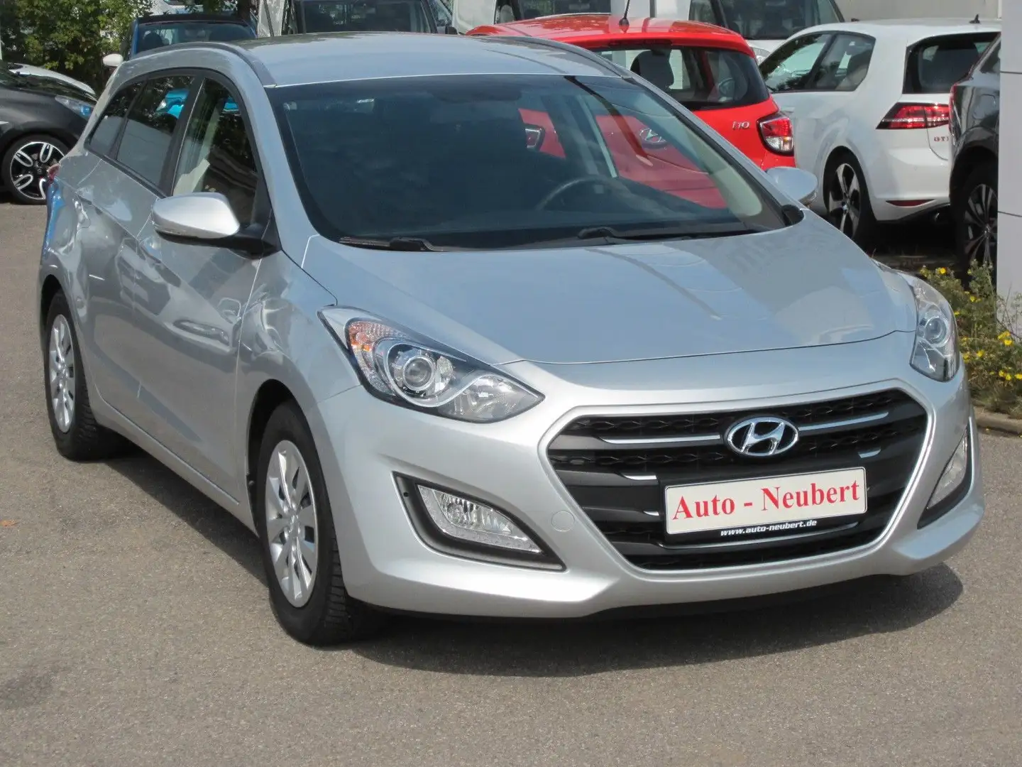 Hyundai i30 cw blue Trend Silber - 1