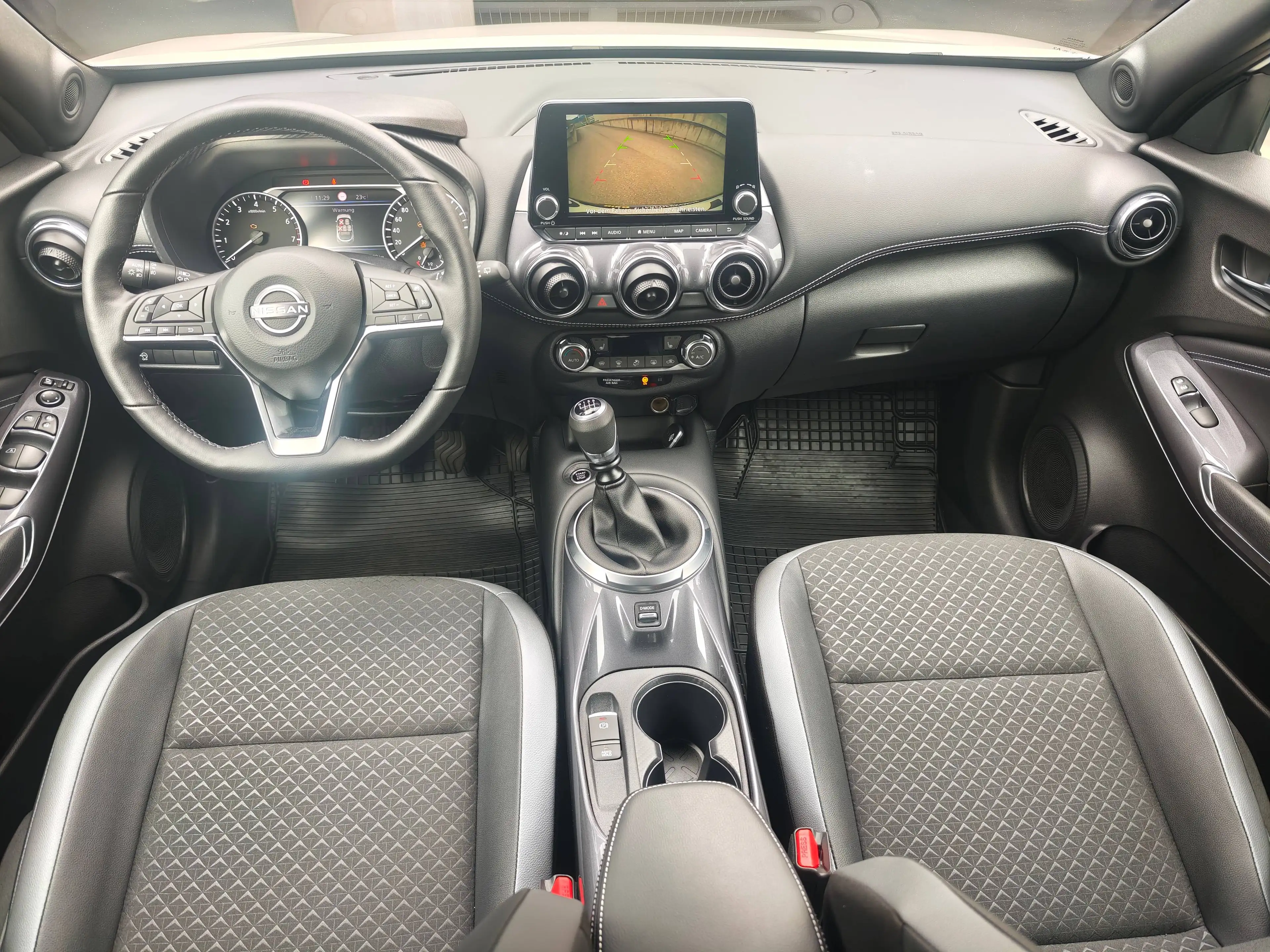 Nissan Juke Juke 1,0 DIG-T  N-Connecta Winter Navi — photo 12