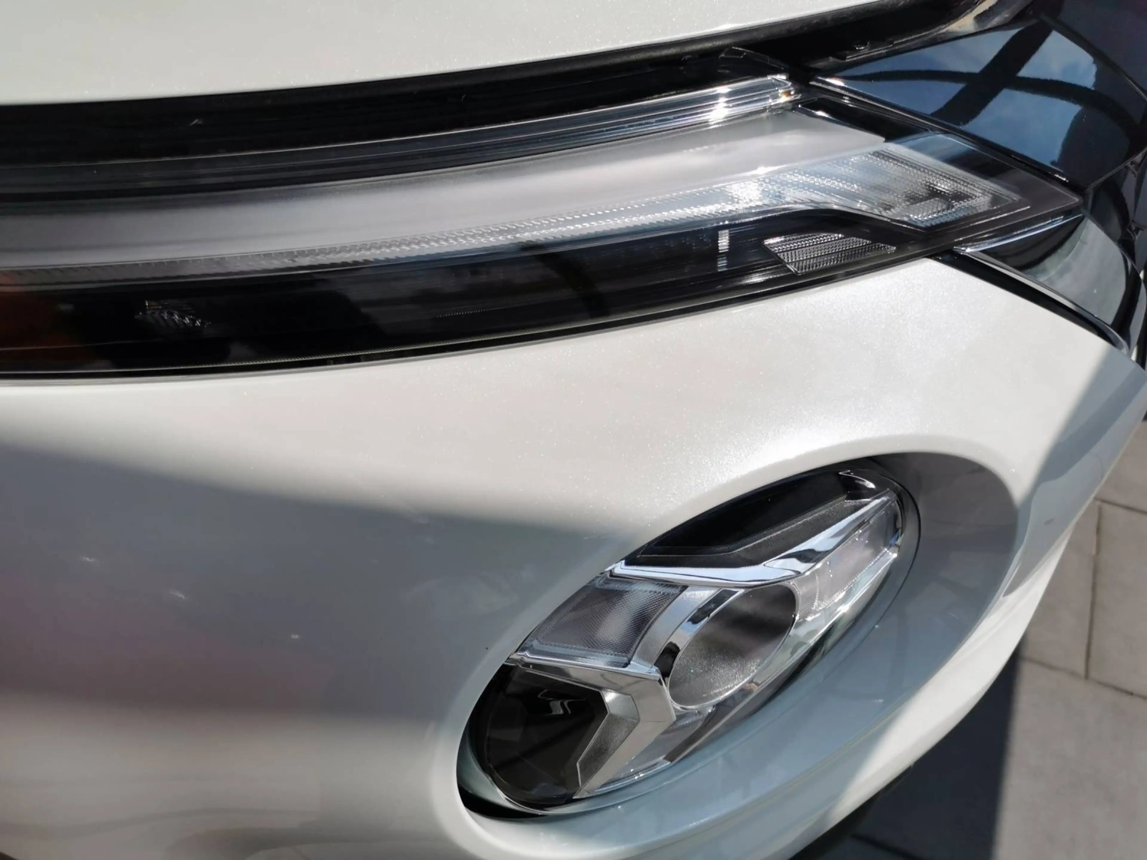 Nissan Juke Juke 1,0 DIG-T  N-Connecta Winter Navi — photo 8
