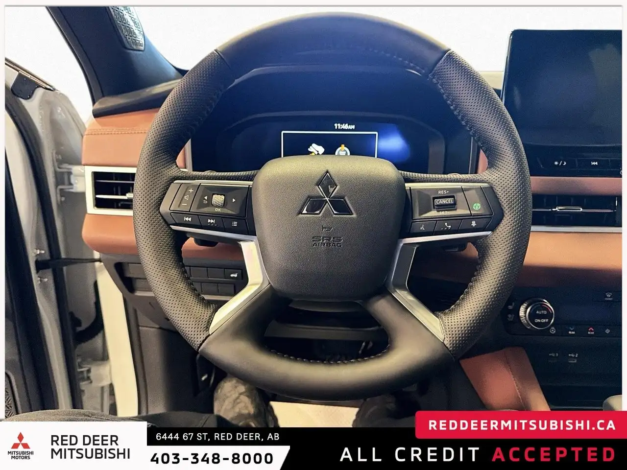 Mitsubishi Outlander снимка Mitsubishi Outlander